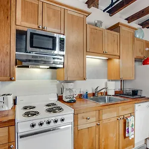  Apartment Historic Market - Loft Off Broughton Too